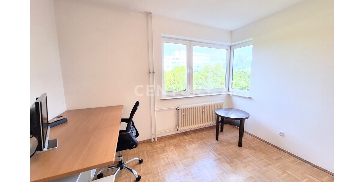 Arbeitszimmer/Kinderzimmer